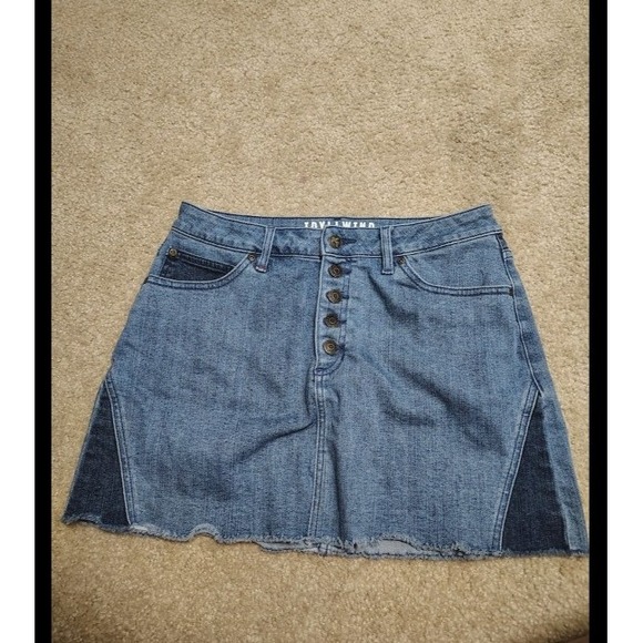 Dresses & Skirts - Miranda Lambert Idyllwind Denim Jean Skirt Short Women's Size 30 Y2K